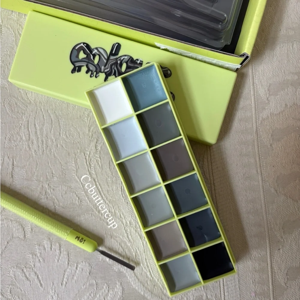 Made by Mitchell Colour Case Paints Eyeshadow Face Palette in Energetics BNIB